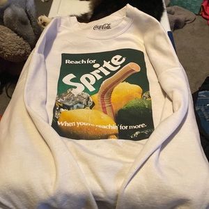 Sprite pullover sweater
